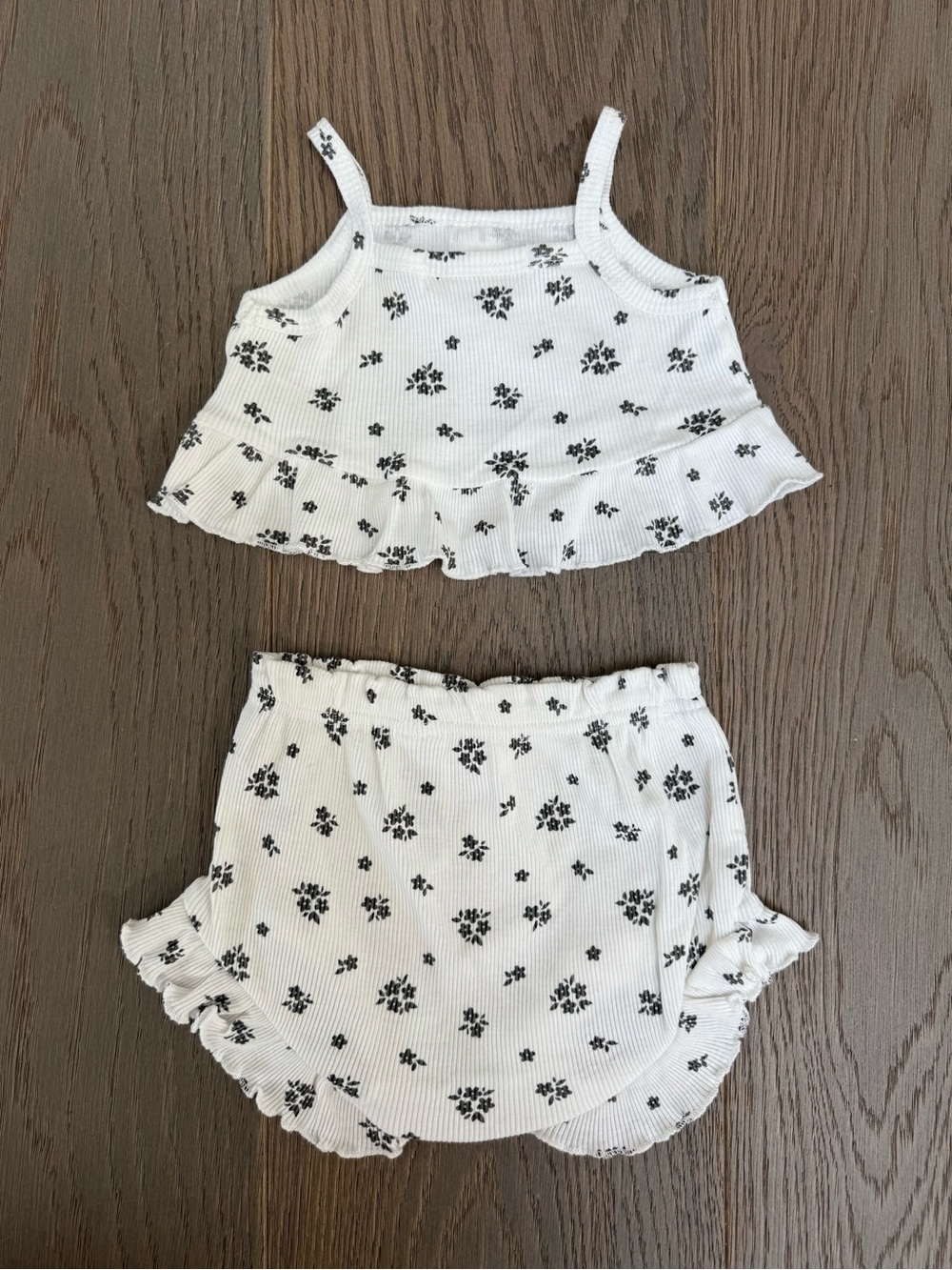 Rachel Zoe Matching Set - Picture 8 of 11